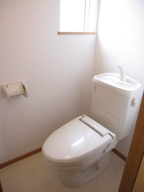 プレジオス Bのトイレ写真