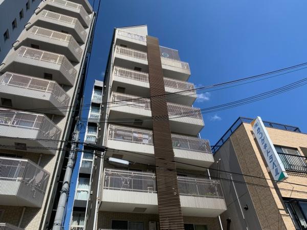 建物外観　1階コインパーキング