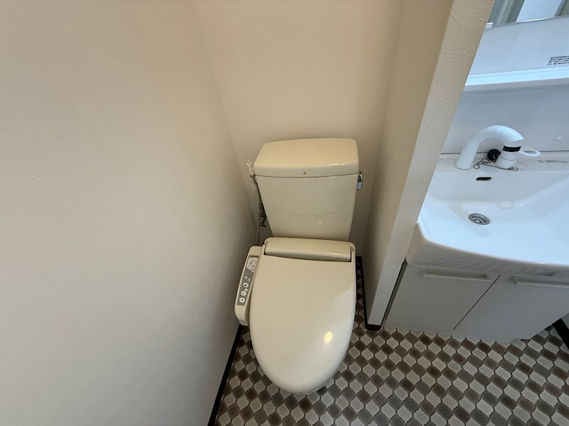 ONE ROOF FLAT NISHINOMIYAのトイレ写真