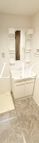 洗面設備　洗面台です。
