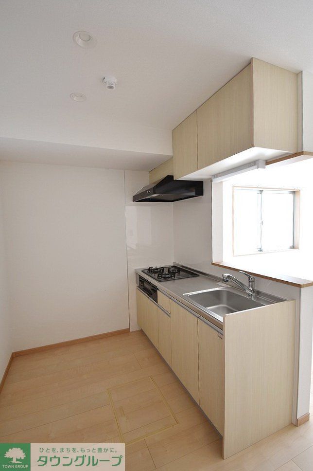 西武新宿線 狭山市駅 徒歩1分 3階建 築4年のキッチン写真