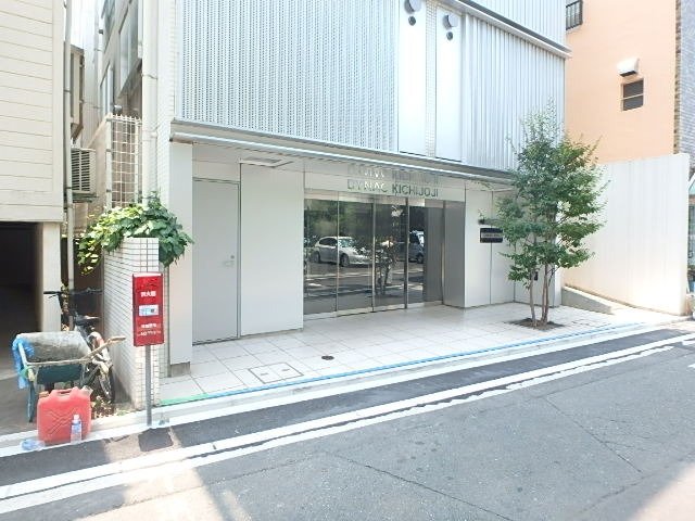 ディナック吉祥寺の外観写真