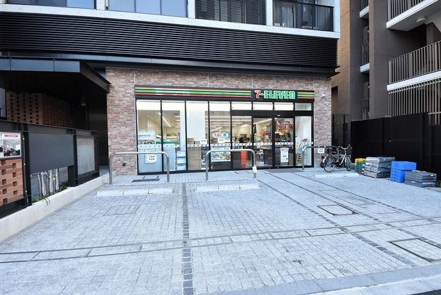 その他　１Ｆコンビニで便利です
