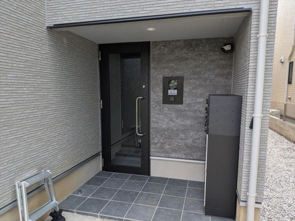 エントランス　エントランス