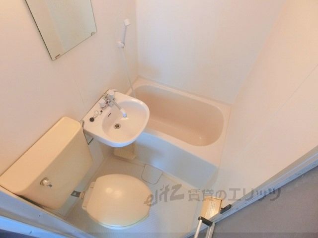 バス・シャワールーム　風呂