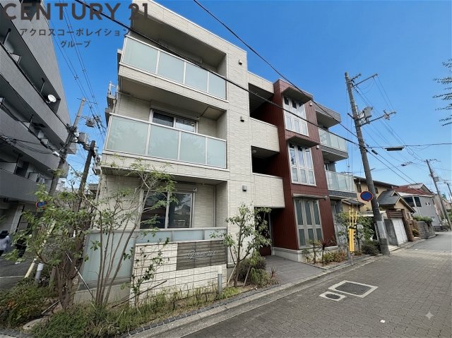 建物外観　オートロック付きの物件です！