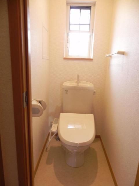 ベルソレイユIのトイレ写真