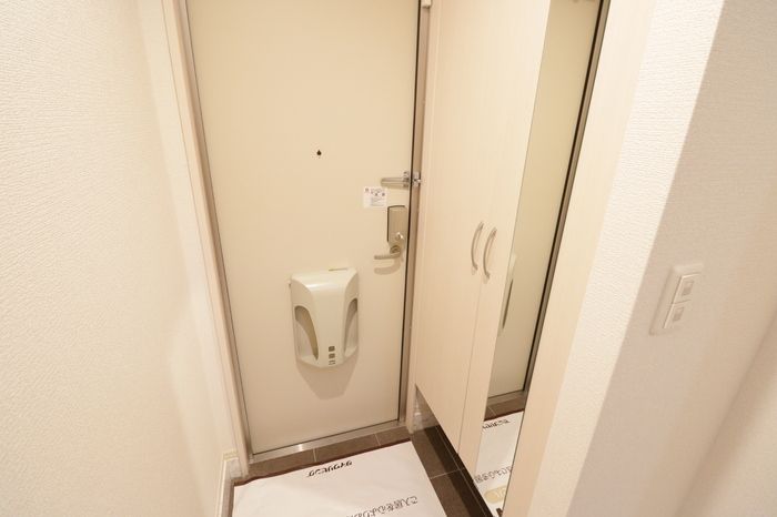玄関　明るい玄関です