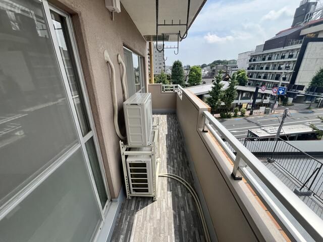 バルコニー　※現在は大規模修繕工事実施中です
