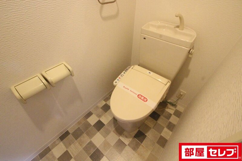 エクシードJINのトイレ写真