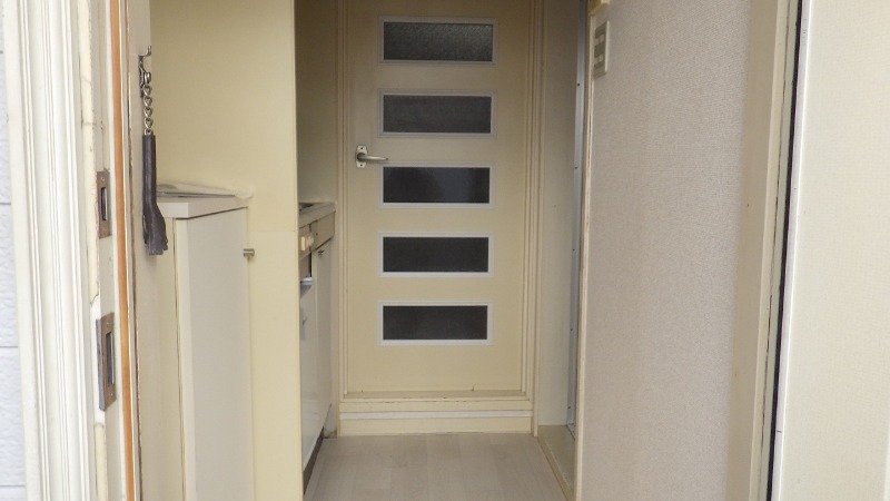 玄関　※別部屋写真参照