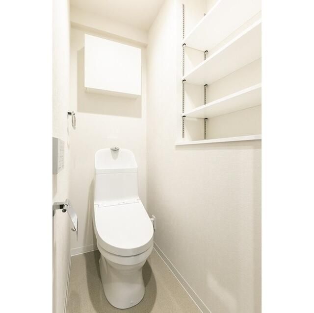 トイレ　清潔感のあるトイレです