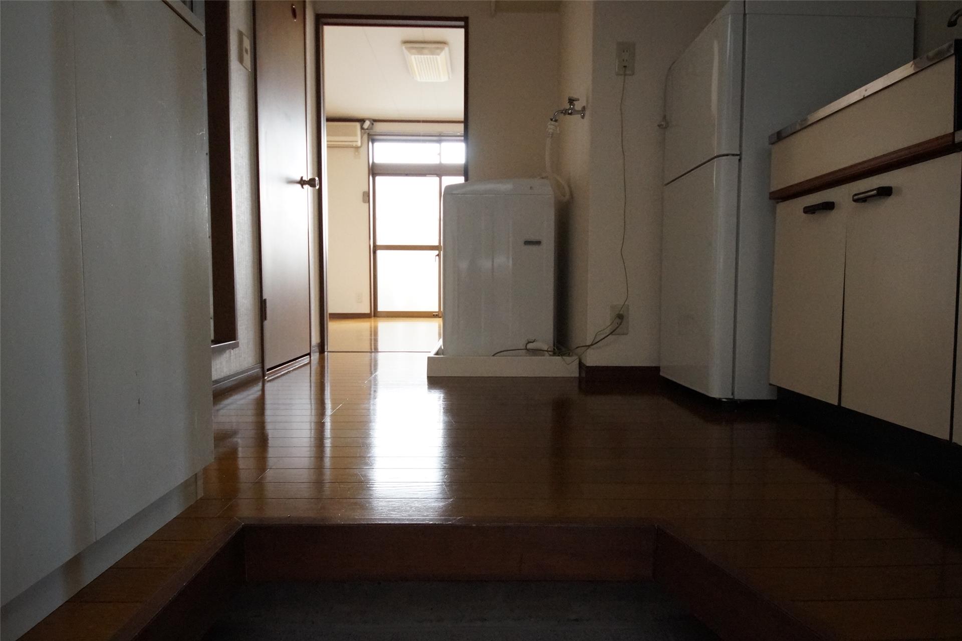 グレイス三宅の玄関写真