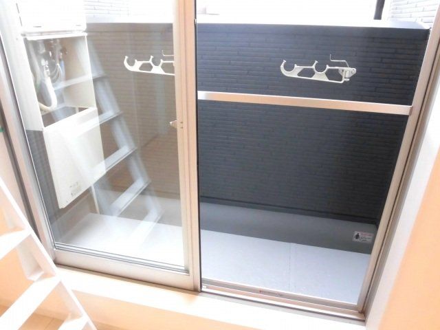 ＪＲおおさか東線 ＪＲ長瀬駅 徒歩6分 2階建 築10年の内装写真