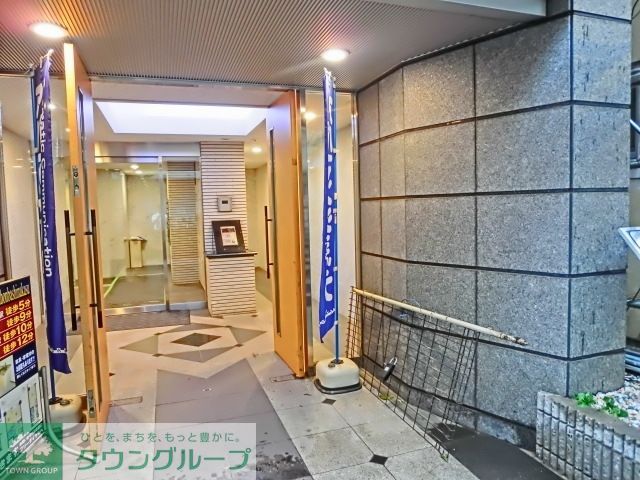 エントランス　オートロック付エントランス