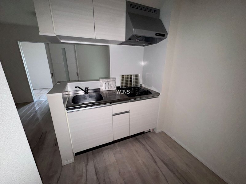 キッチン　別部屋参考写真です