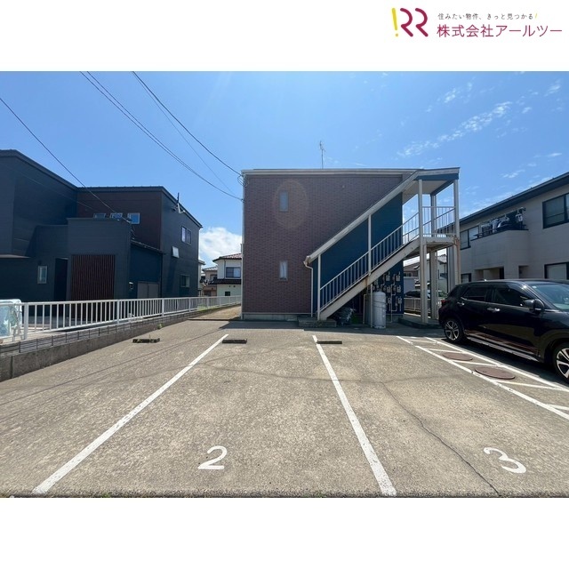 駐車場　敷地内駐車場