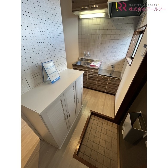玄関　シューズボックス