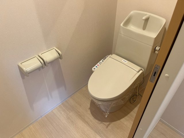 トイレ　シャワー付トイレ