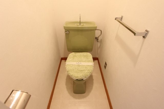 トイレ　※同建物・リノベーション実施事例の参考写真です★（実際のお部