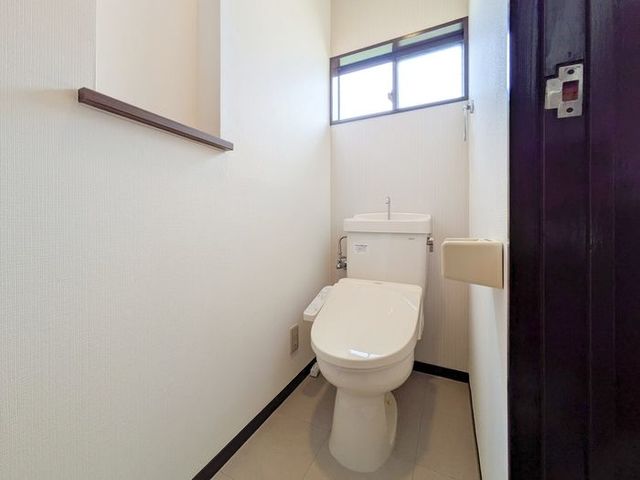 上麻生4丁目貸家のトイレ写真