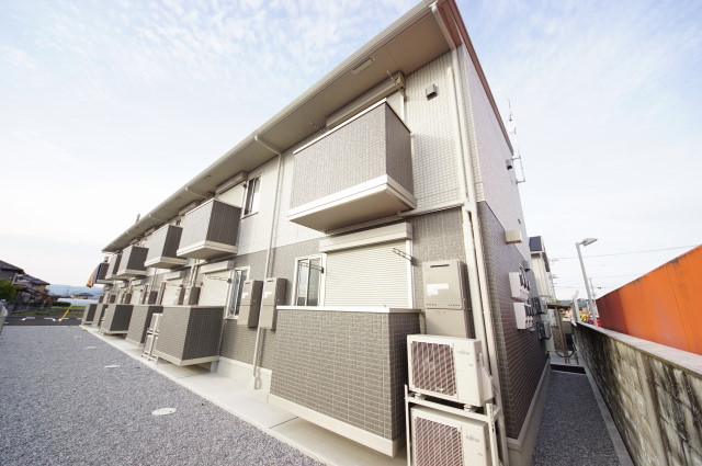 建物外観　https://youtu.be/wE060Ax8yE8