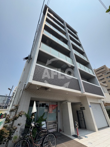 建物外観　メゾンロイヤルKEN　外観