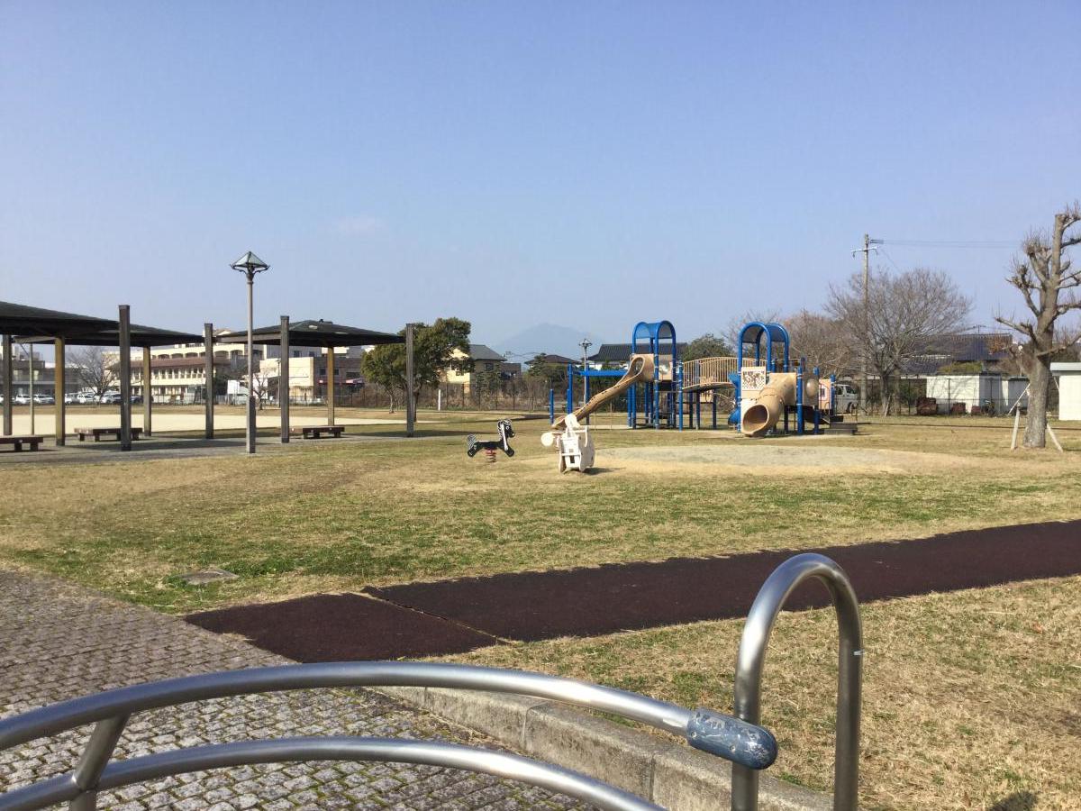 【御幸笛田ハイツの公園】