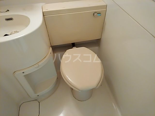 【茨木市戸伏町のマンションのトイレ】