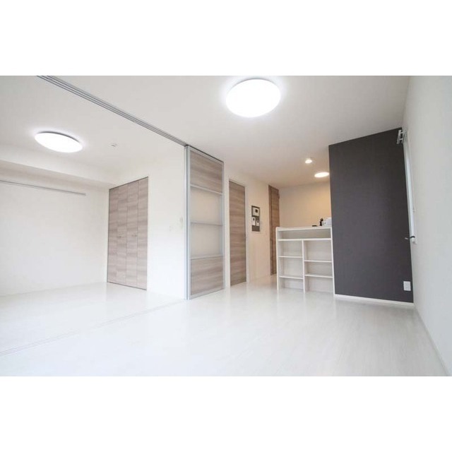 居室・リビング　※写真は１０１にて撮影