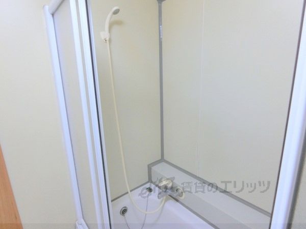 バス・シャワールーム　風呂