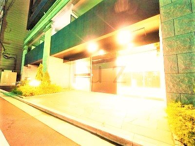 ガーラリバーサイド横濱南の建物外観