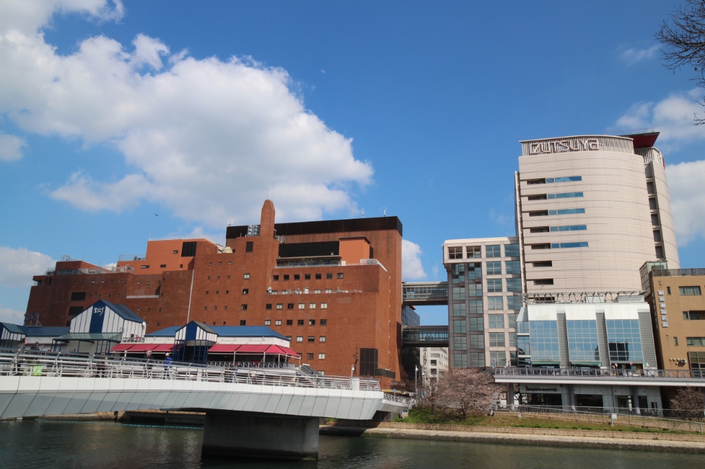 【北九州市小倉北区竪町のマンションのショッピングセンター】