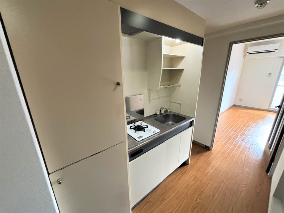 キッチン　１口ガスコンロ付のキッチンです