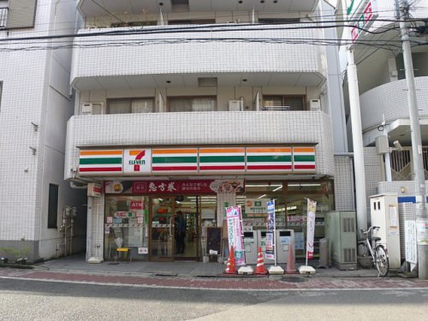 コンビニ　セブンイレブン北区岸町1丁目店（コンビニ）まで190m