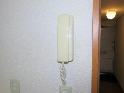 セキュリティ　インターホンあり