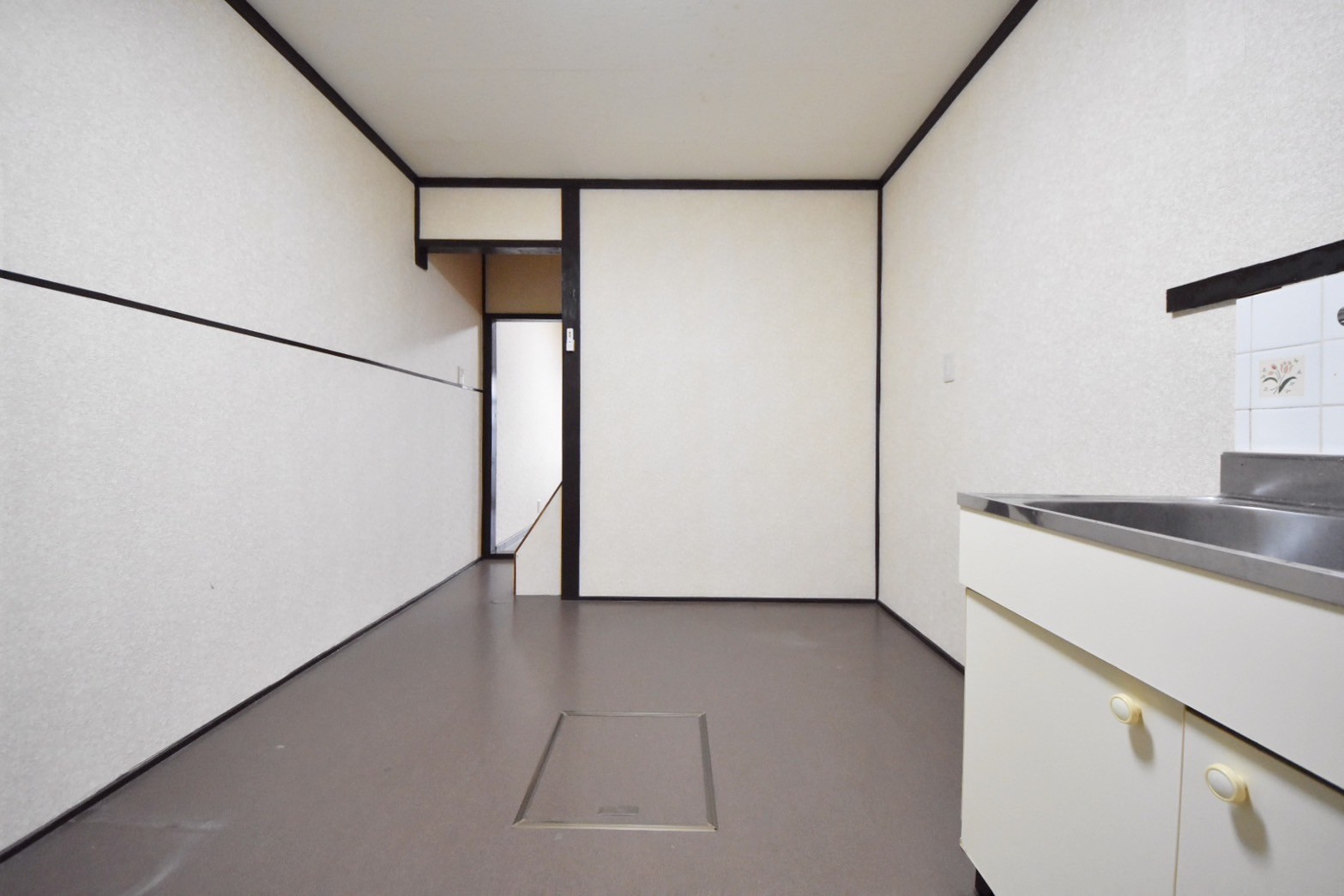 バス・シャワールーム　内装の写真