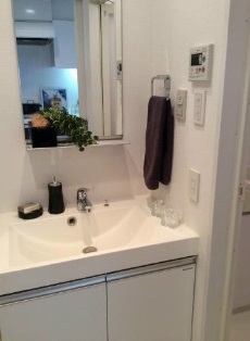 洗面設備　パウダールーム