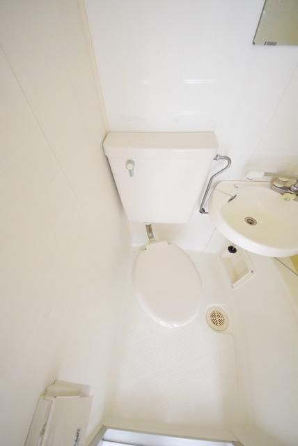 トイレ　トイレ