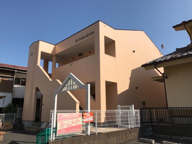 【藤沢市弥勒寺のアパートの建物外観】