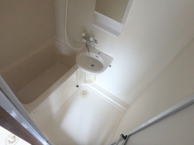 バス・シャワールーム　バス