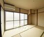 居室・リビング　落ち着いた雰囲気のお部屋です