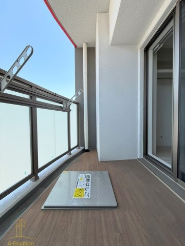 バルコニー　セレニテ難波グランデノール