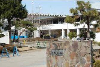 小学校　北上市立黒沢尻東小学校（小学校）まで914m