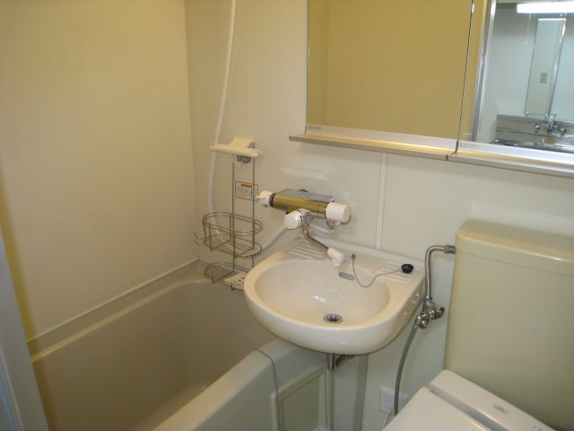 洗面設備　サンプル写真になります。