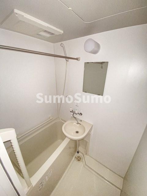 バス・シャワールーム　お風呂で日々の疲れを落としましょう