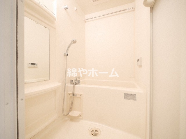 バス・シャワールーム　きれいなお風呂です