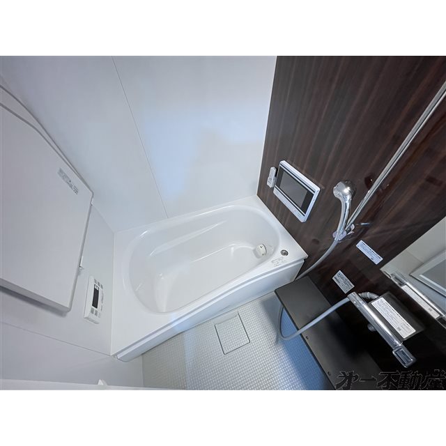 バス・シャワールーム　バスルーム