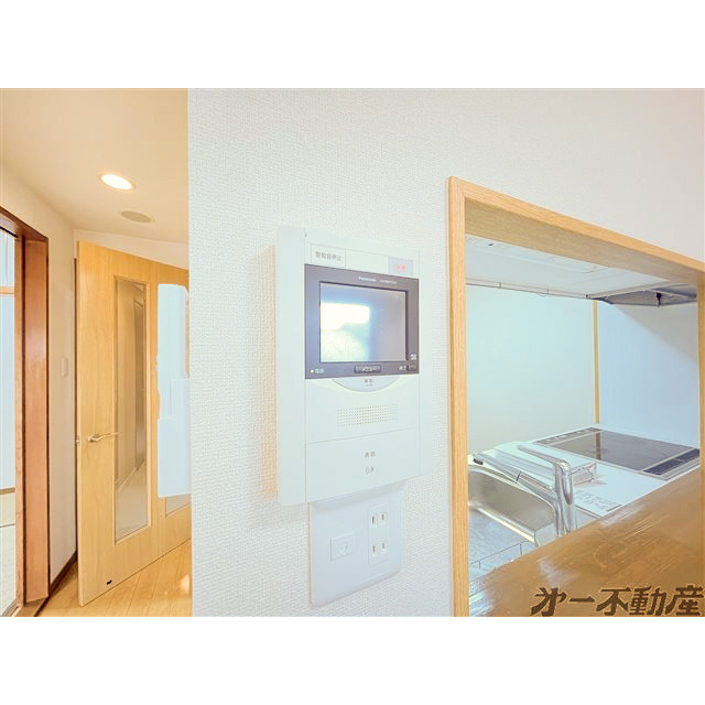 セキュリティ　モニター付インターホン