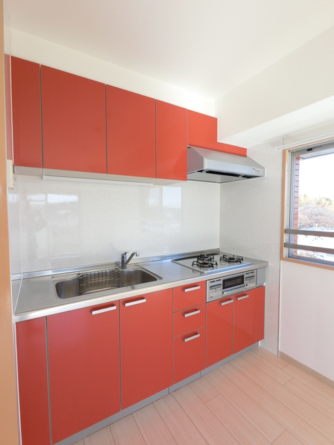 キッチン　※別部屋参考写真です。